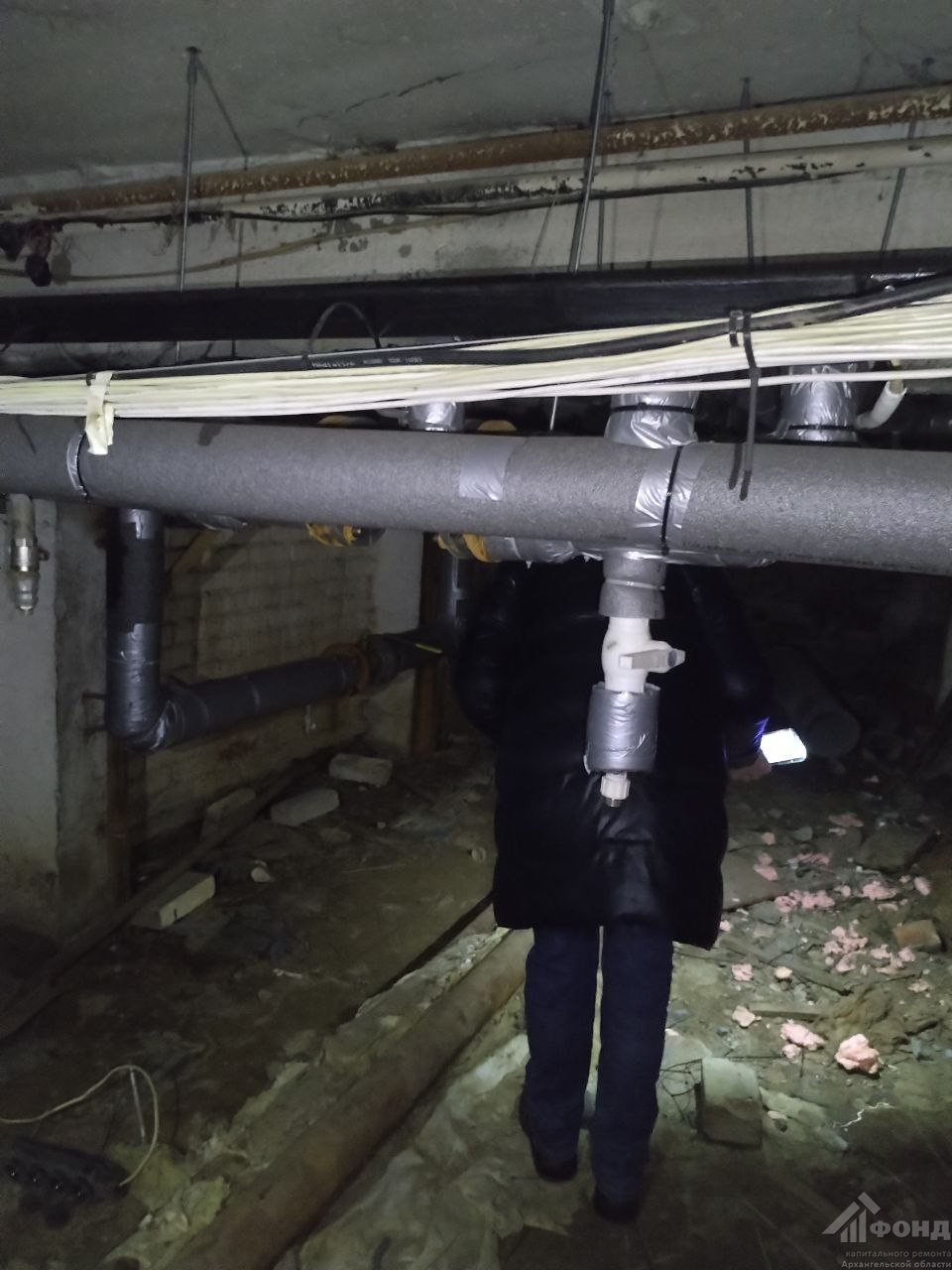 В Новодвинске комиссия приняла работы по капремонту инженерных систем в доме № 42 по улице Уборевича